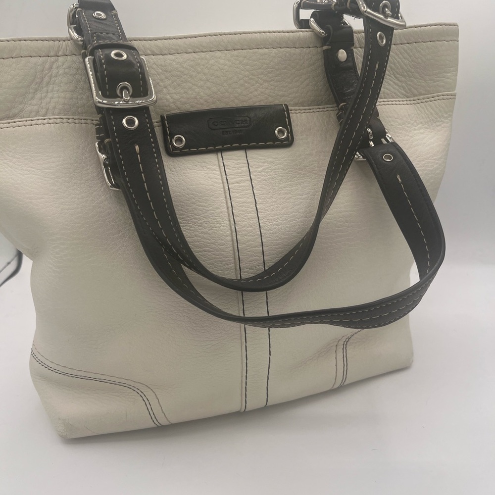 Coach White and Black Leather Tote Sophisticated Design